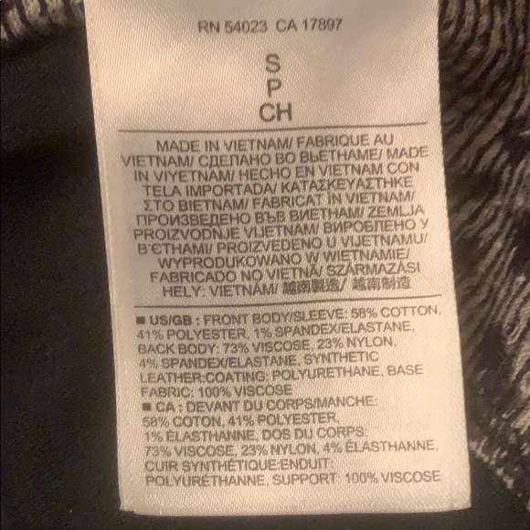 Animal print top - Picture 4 of 4